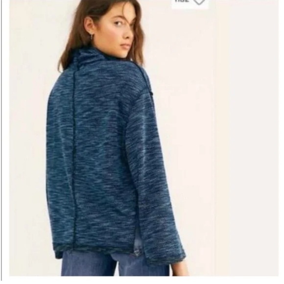 Free People Sunny Days Turtleneck Sweater Blue Overboard Combo XS Retail $98 - Picture 3 of 6